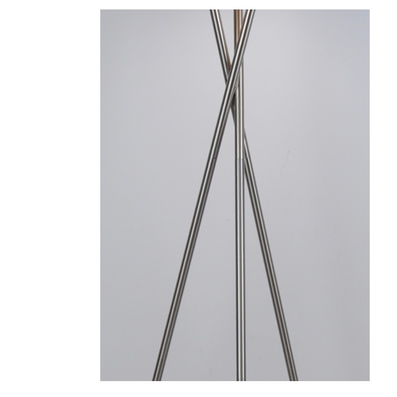 Tripod Stehleuchte mit lasergeschnittenem Stoffschirm