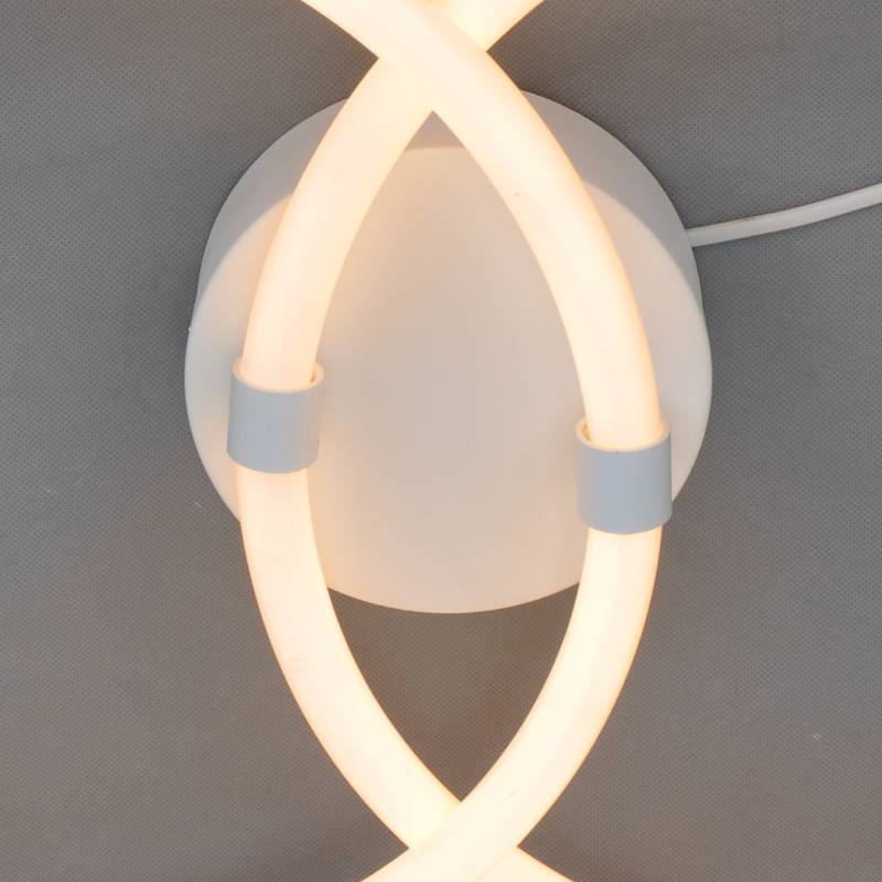 LED-Deckenleuchte mit größerer Doppel-C-Acrylröhre